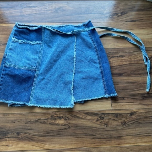 Y2K patchwork raw hem mini wrap skirt - Picture 1 of 5
